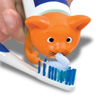 Distributeur original de dentifrice chat